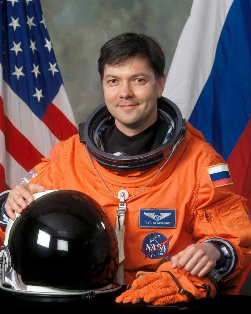 Cosmonauta russo quebra recorde mundial de tempo no espaço | Mundo & História