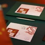 Hungria e China emitem conjuntamente selos especiais para marcar Ano do Dragão | Mundo & História