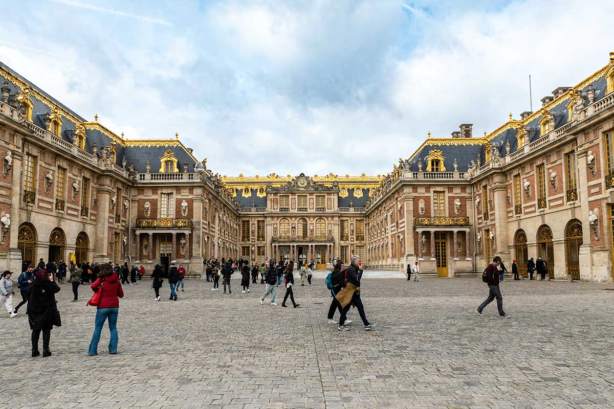 Palácio de Versalhes: 5 curiosidades sobre este ponto turístico na França | Lifebrunch
