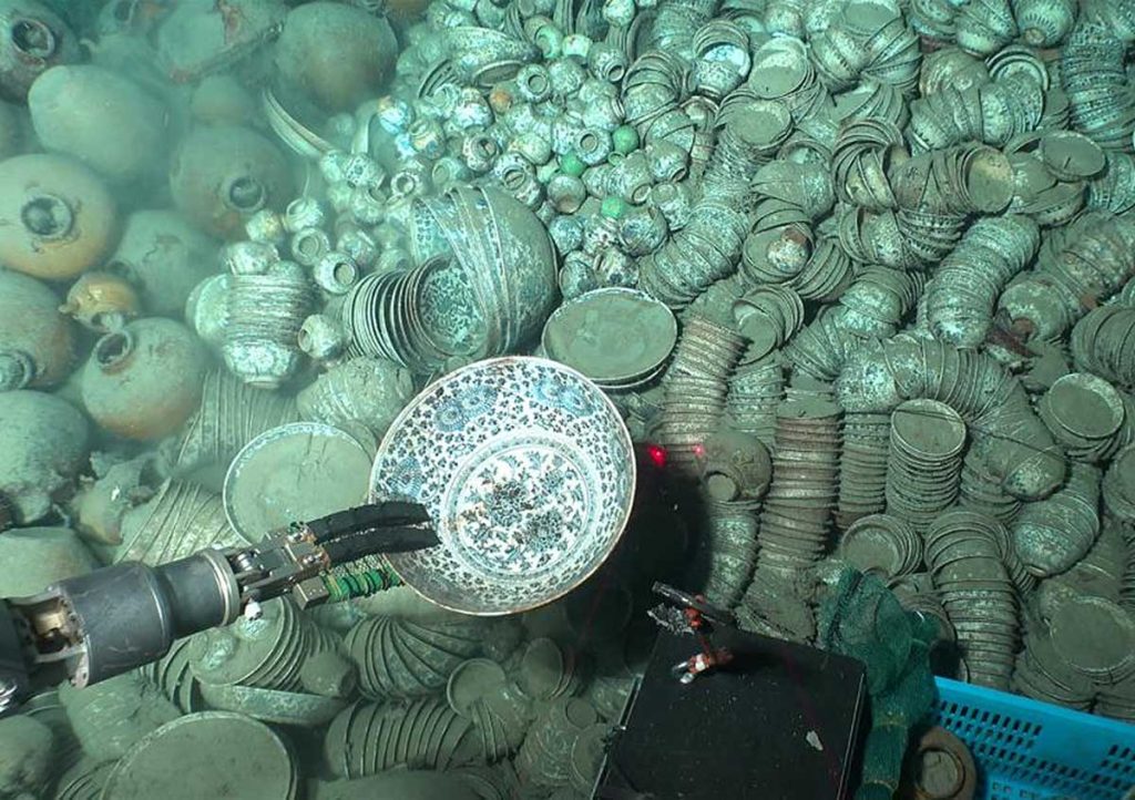Centenas de relíquias são recuperadas de naufrágios no Mar do Sul da China | Mundo & História