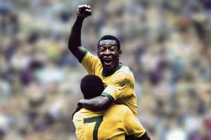 Lei institui 19 de novembro como Dia do Rei Pelé | Mundo & História